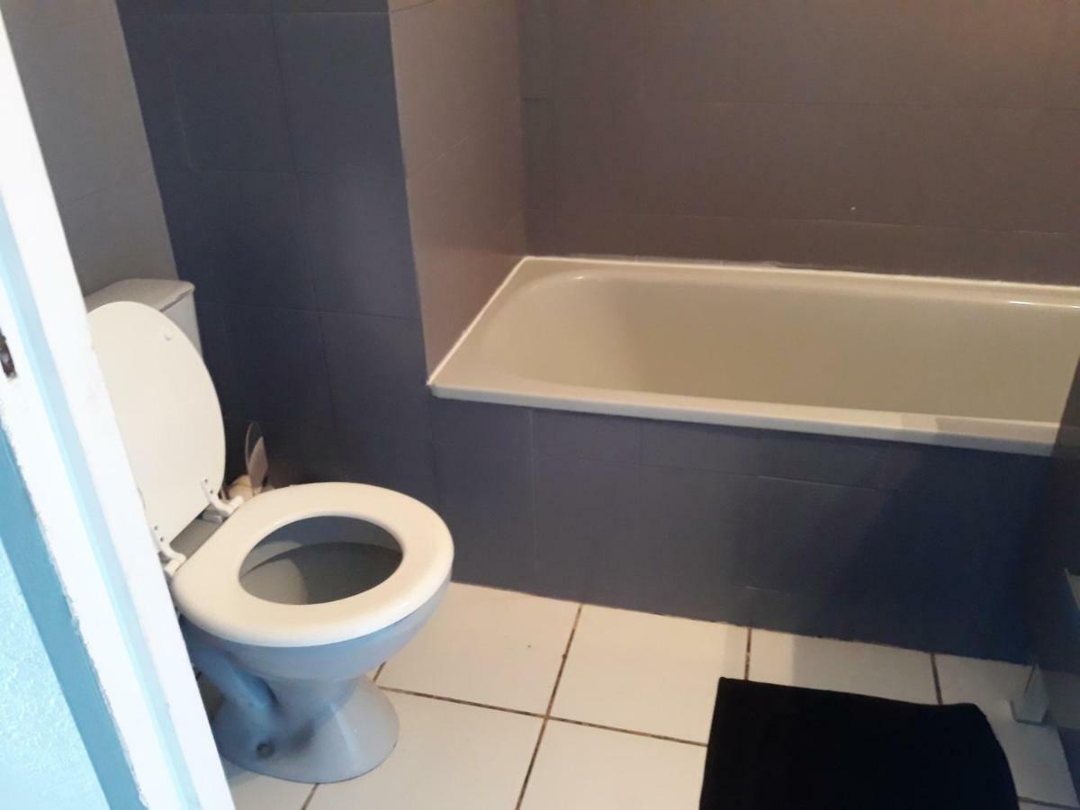 Apartment Les Pieds Dans L'eau Les Marines De 4 Couchages